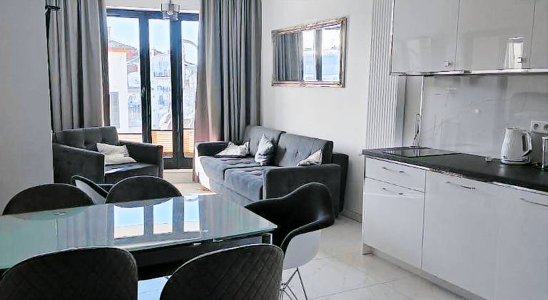 Rental apartment with jacuzzi & pool in Swinoujscie