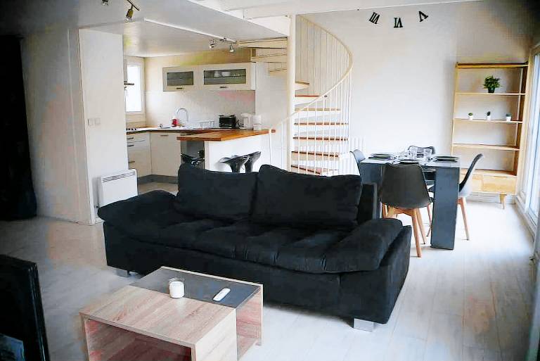 Rental apartment with 2 rooms for 4 persons in Villejust