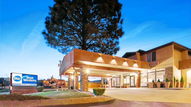 Best Western Pony Soldier Inn & Suites — photo 2