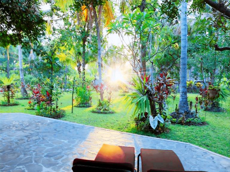 Garden View Villa - 80m from beach — photo 2