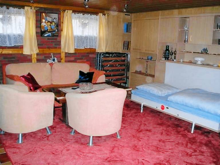 Fully equipped rental apartment with yard | Dogs allowed — photo 4