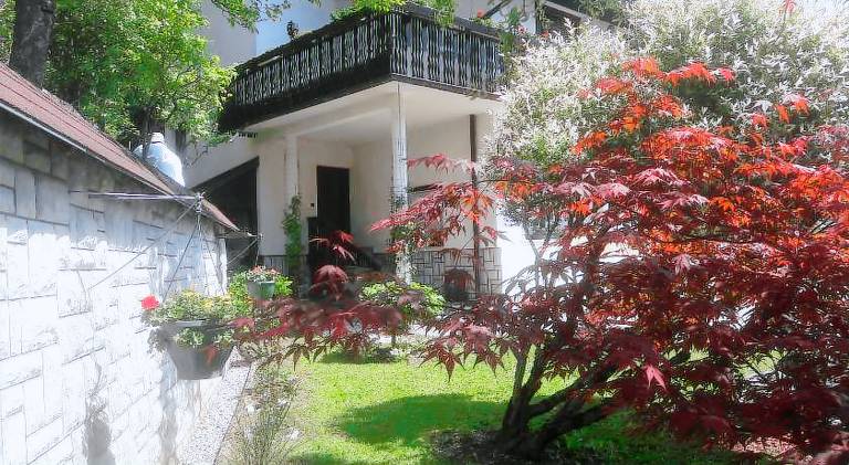 Apartma Obrne