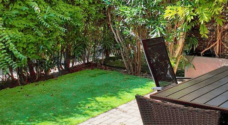 Rental apartment with pool — photo 5
