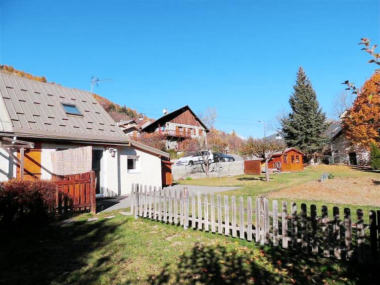Gite with garden, patio & barbeque — photo 4