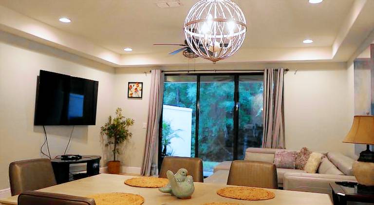 House with hot tub & pool | Suitable for remote work | Pet-friendly — photo 2