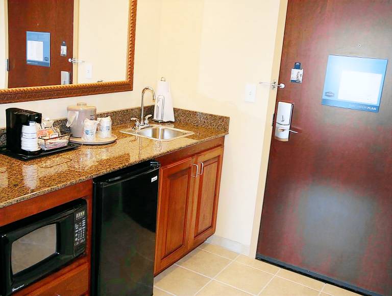 Hampton Inn & Suites Chesapeake-Battlefield Blvd. — photo 5