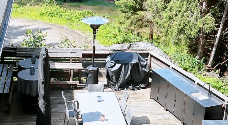 Chalet with 2 rooms for 8 persons — photo 4