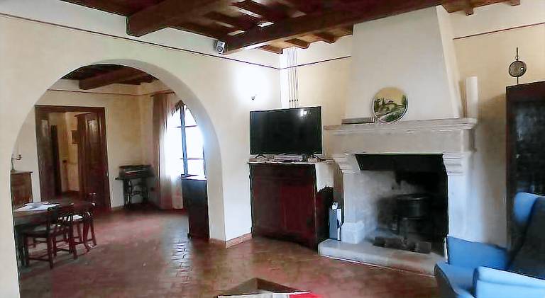 Villa with pool — photo 2