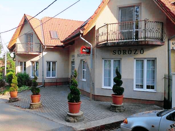 Ubytovanie s raňajkami  Čerhov