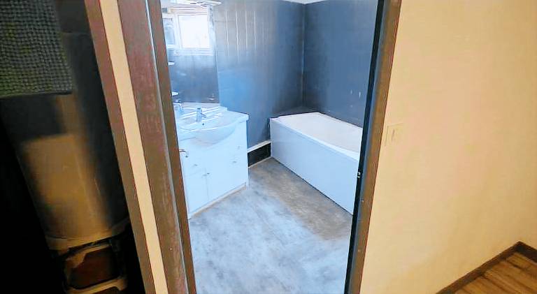 Holiday apartment with 1 room for 5 persons in Moulins