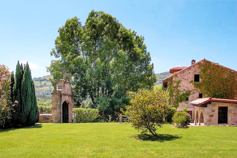 Villa  Entrambasaguas