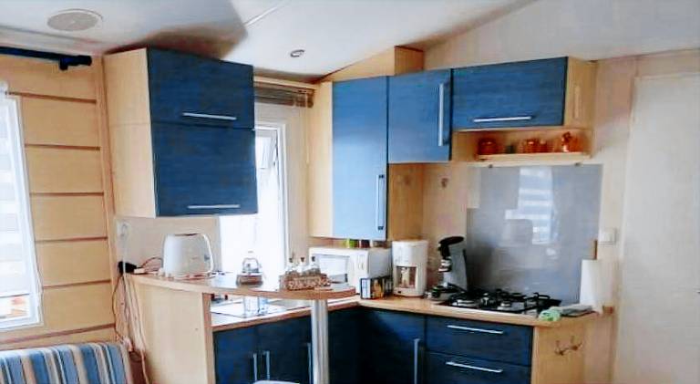 Mobil home Camping Proche ROYAN a 300m de la plage in Royan