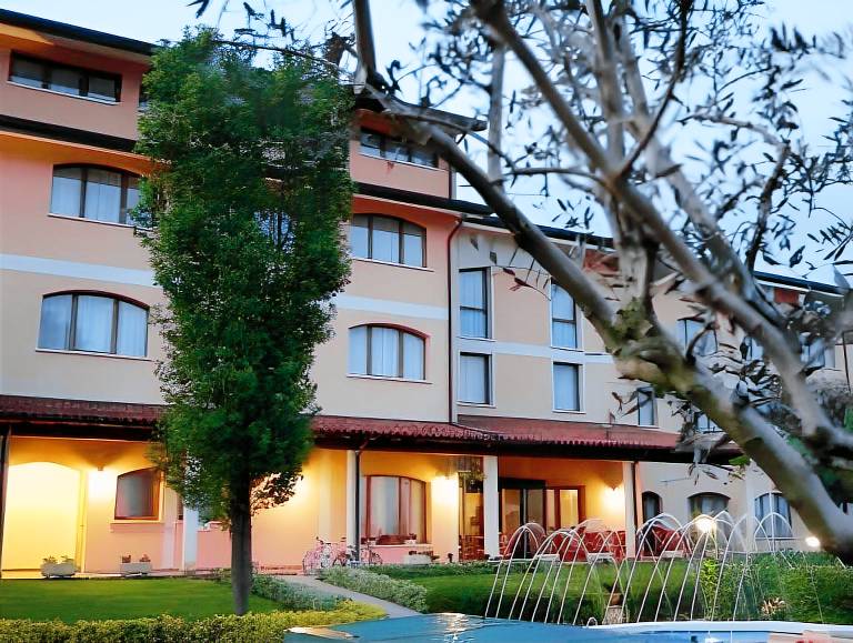 Ancora Sport Resort Hotel