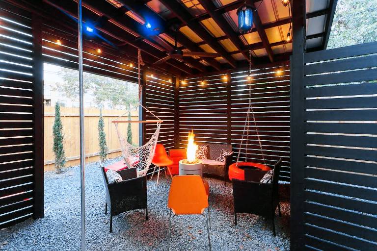 Stunning 3rd St Escape 6th Street 4 min walk