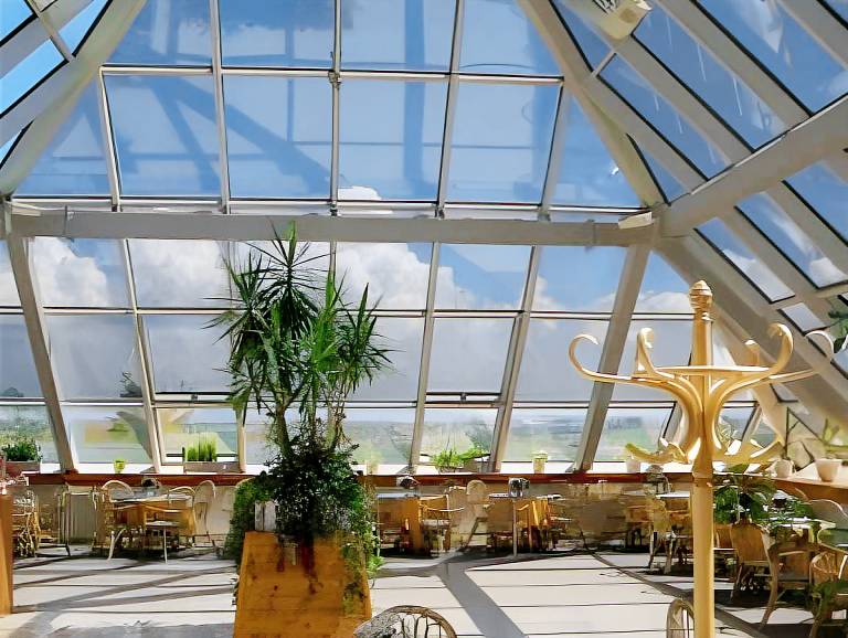 Lazensky hotel Pyramida — photo 4