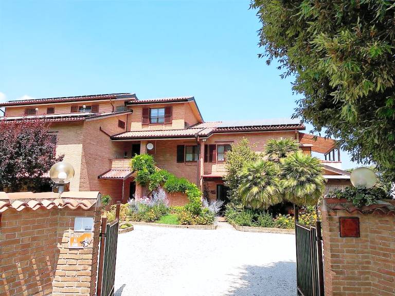 Appartamento Offagna
