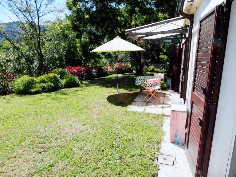 Ferienhaus in Costa di Tivegna, Bolano für max. 4 Personen Ferienhaus in Costa di Tivegna, Bolano für max. 4 Personen