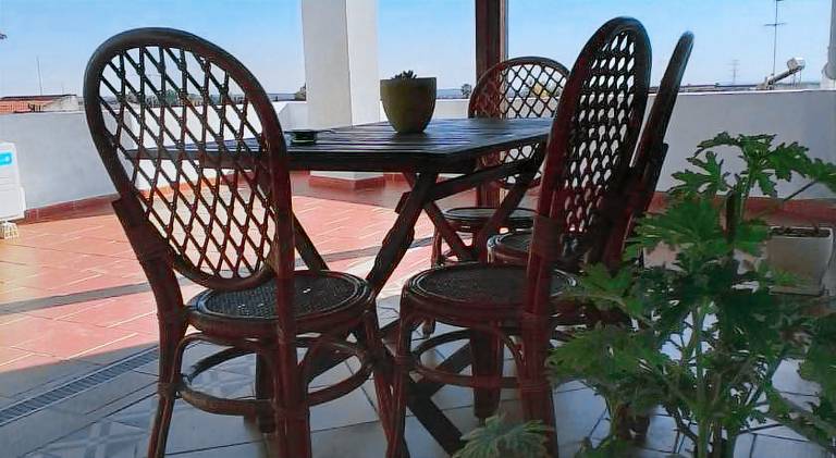 Fully equipped house with jacuzzi, barbeque & terrace | Suitable for remote work | Dogs allowed — photo 4