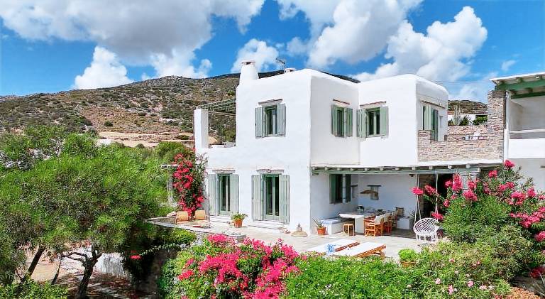 Villa Paros