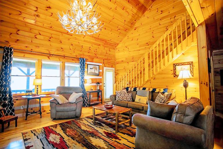 Log Cabin with Hot Tub & Views — photo 4