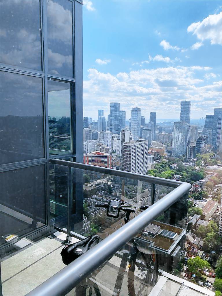 Condo  Upper Jarvis