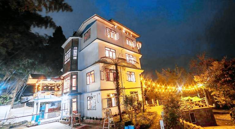 Tag Along 2 0 Hostel Gangtok in Gangtok