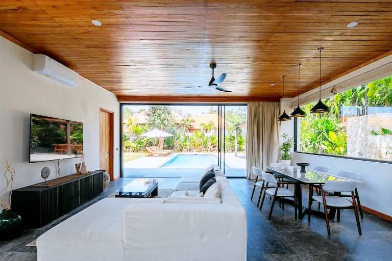 Villa with sauna — photo 4