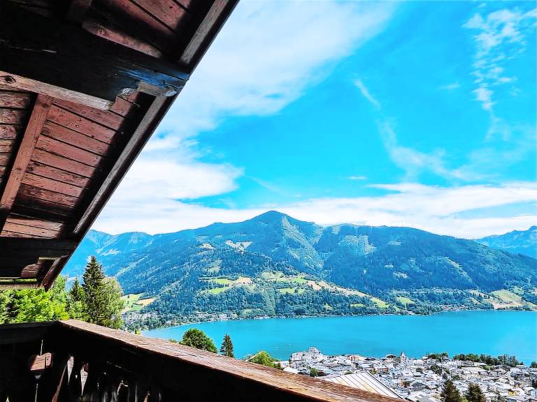 Ferienwohnung mit Hund in Zell am See f&uuml;r max. 6 Personen