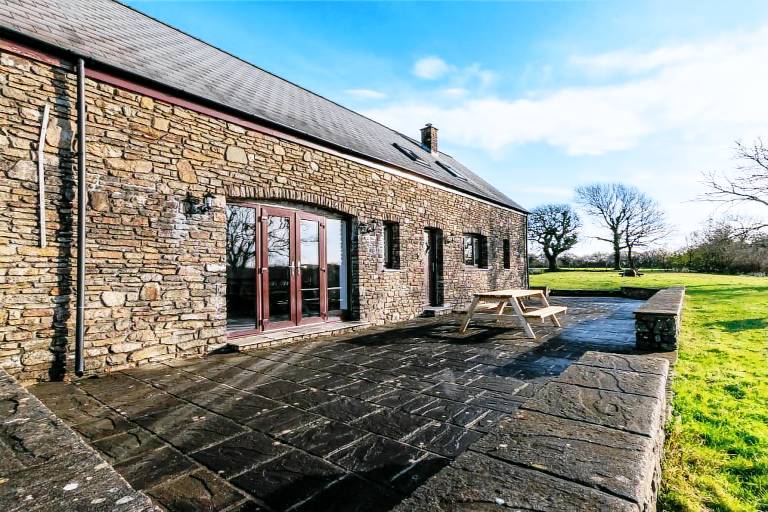 3 Bed in Llanrhidian oc hh476