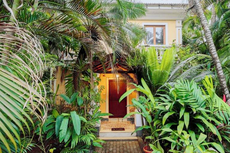 The Bumblebee- Serene 3BHK Villa- Candolim, Goa in Calangute