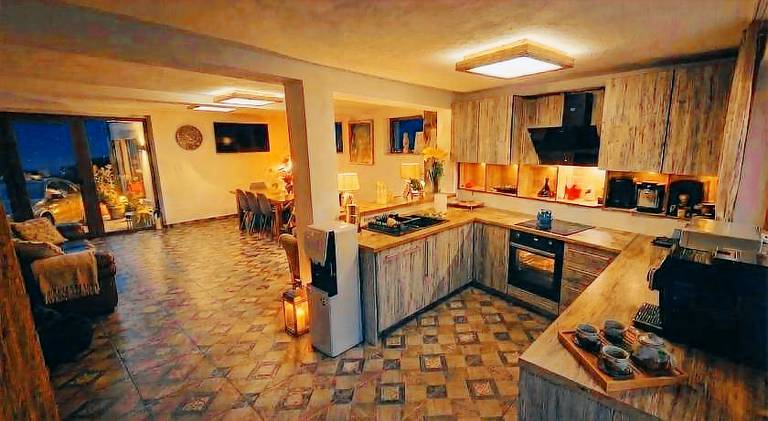 Vacation home with jacuzzi | Pets are welcome in Sibiu