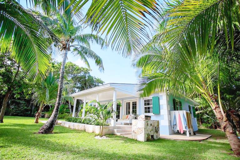 Cabin  Harbour Island
