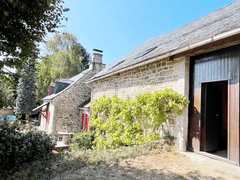 Family-oriented gite with garden | Nature view | Pets allowed — photo 3