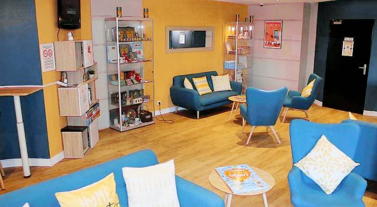 Lovely serviced apartment | Next to Castle Hill | Pets are welcome — photo 5