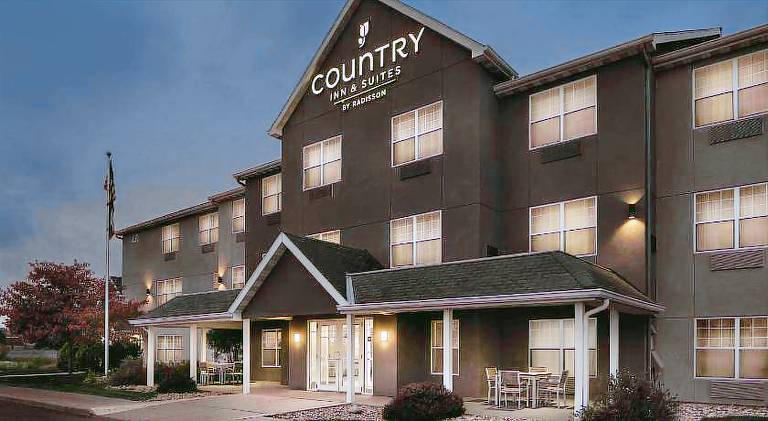 Country Inn & Suites by Radisson, Waterloo, IA in Waterloo, IA