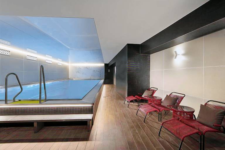 Serviced apartment with terrace, sauna & pool | Near Imperial Castle | Good for workation — photo 2