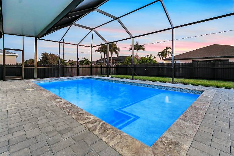 Children-friendly pleasant house with barbeque & private pool | Pets allowed in Cape Coral, FL