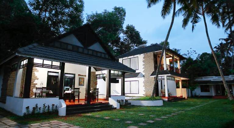 Mayas Beach House - Boutique Serviced Villa — photo 4