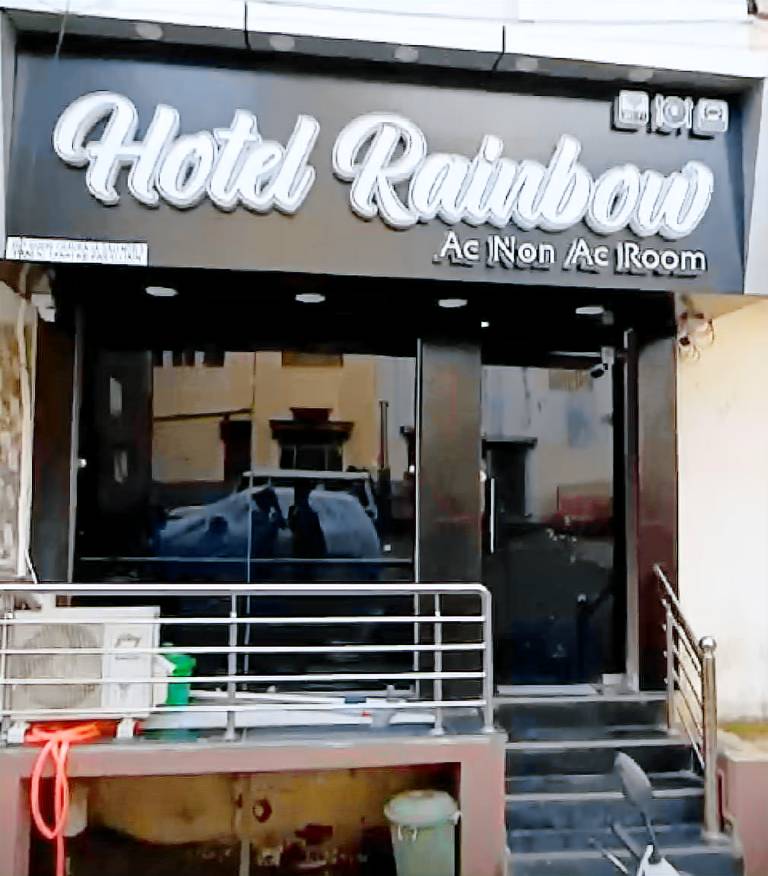 Hotel rainbow in Indore