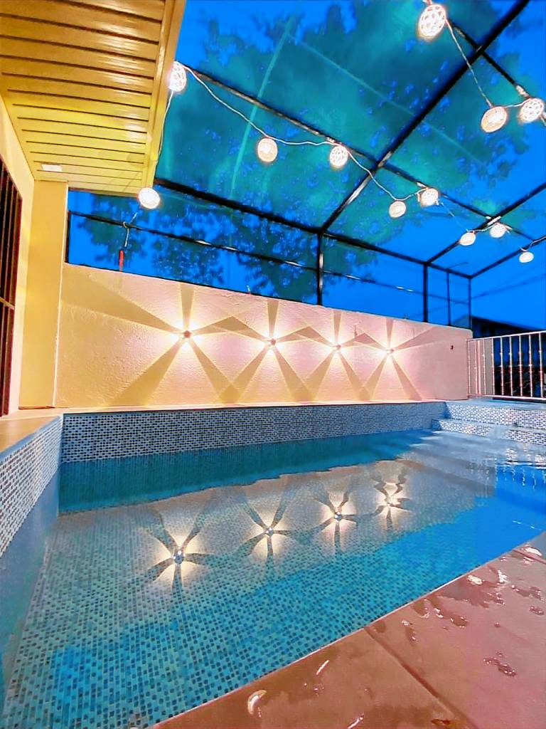 House with yard & pool | Perfect for remote work in Angeles City