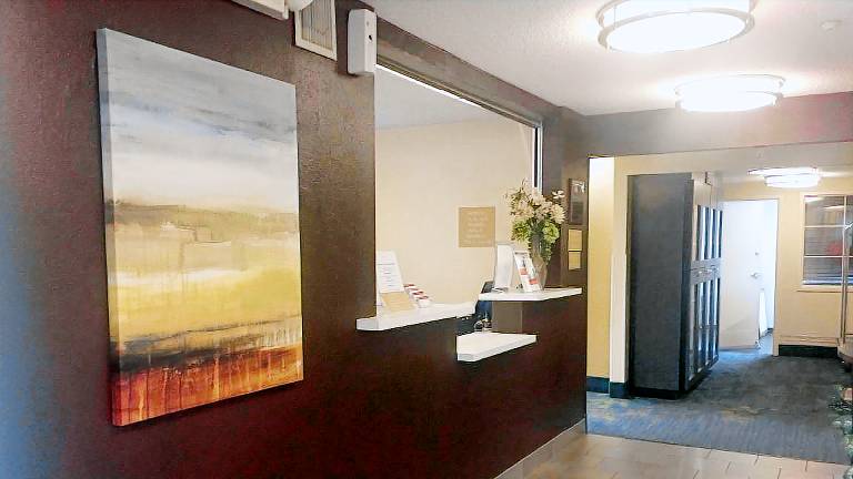 Sonesta Simply Suites Dallas Galleria — photo 4