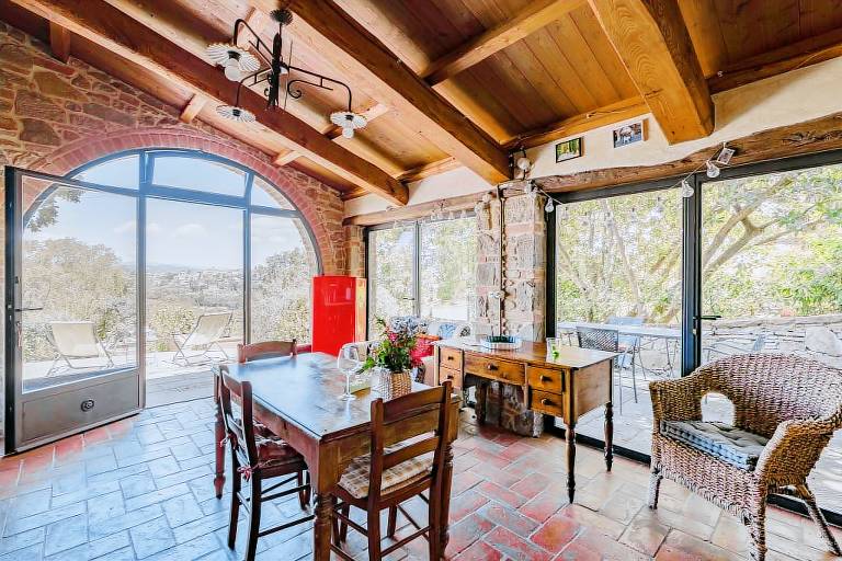 Children-friendly pleasant holiday apartment with yard & private pool | Pets allowed — photo 2