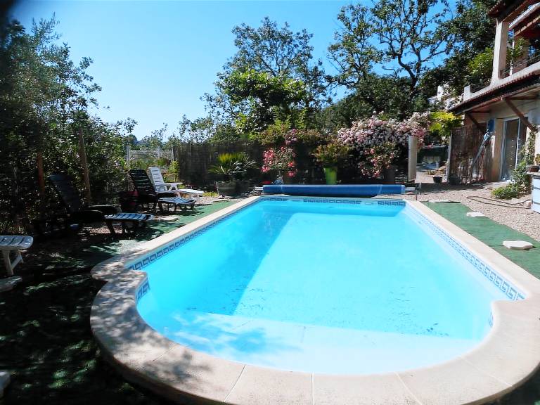 Maison de vacances Vézénobres