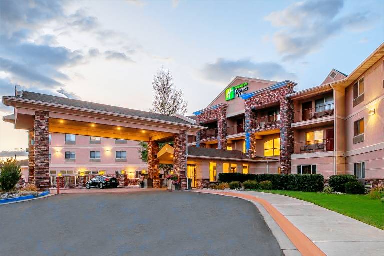 Holiday Inn Express Hotel & Suites Gunnison By IHG — photo 2