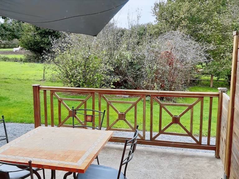Cottage with pool & barbecue — photo 4