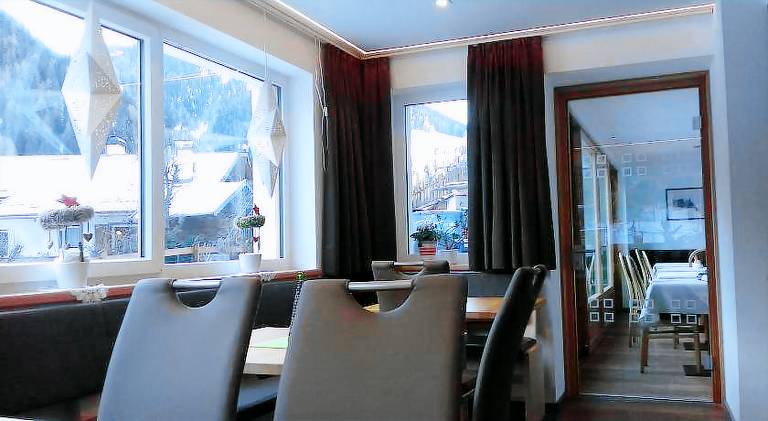 Nice serviced apartment with patio & garden | Dogs allowed — photo 5