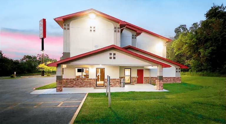 Red Roof Inn Mansfield — photo 2