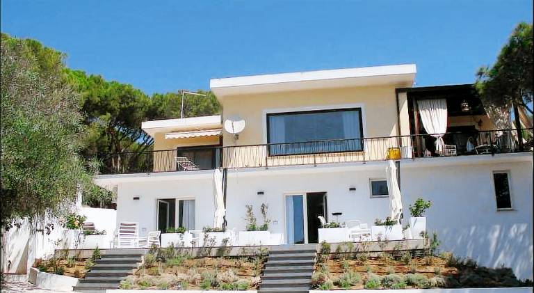 Holiday apartment with 2 rooms for 5 persons — photo 5