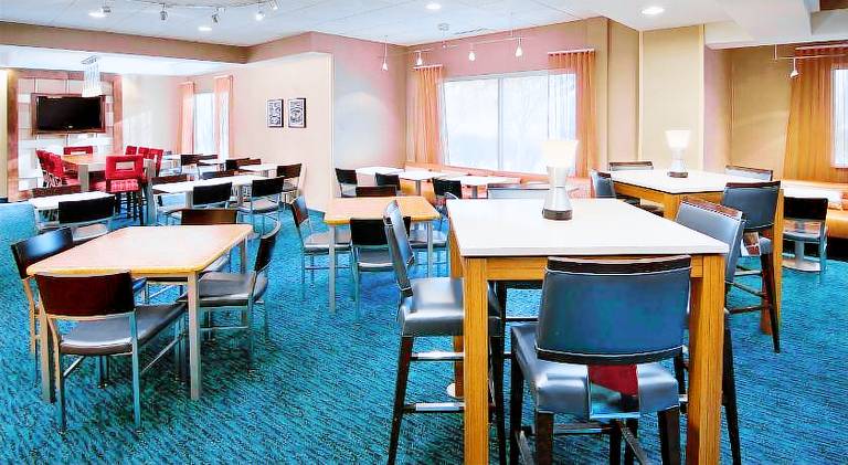 Sonesta Select Seattle Renton Suites — photo 4