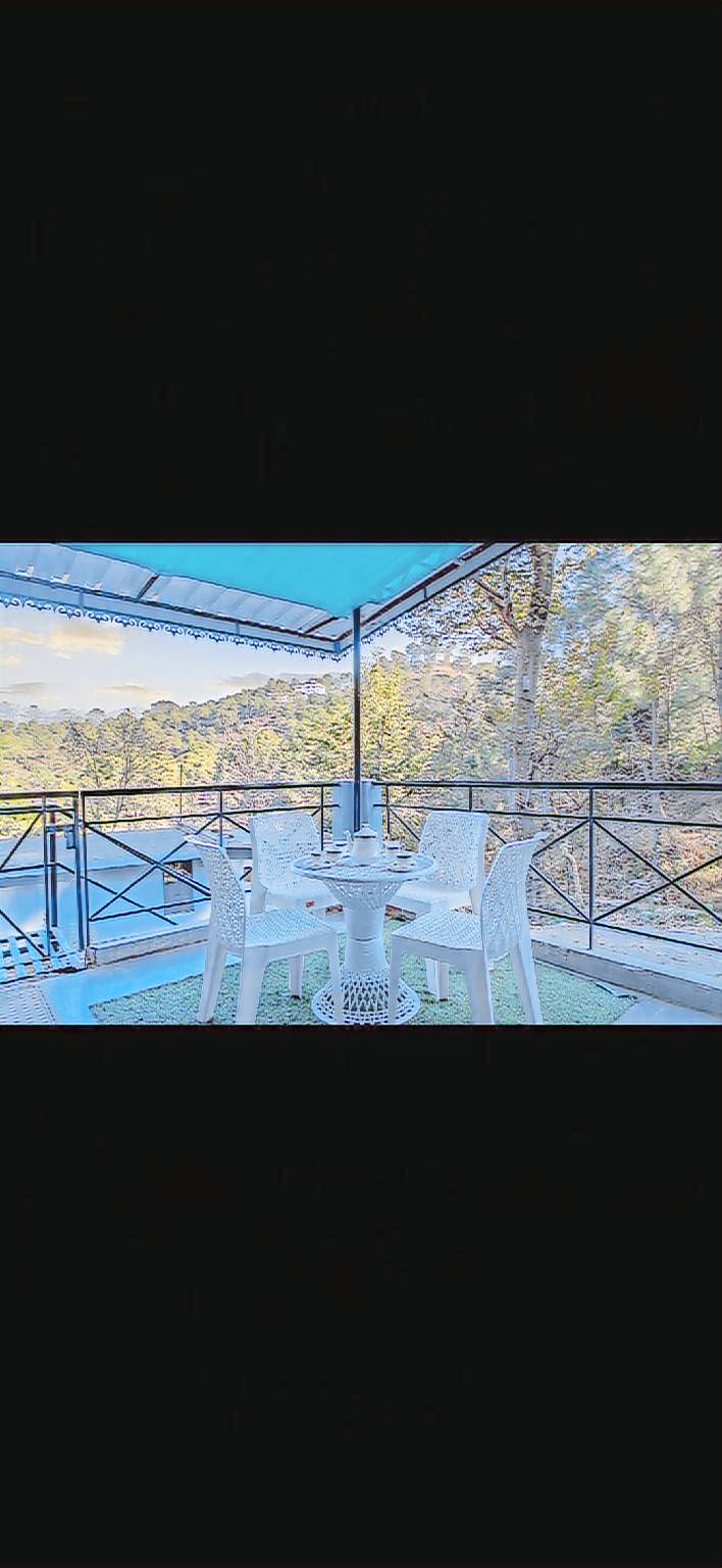 Villa with garden — photo 3